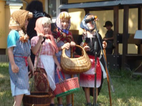 LETNÍ BESÍDKA - MALÁ ČARODĚJNICE - 18.6.2019 - ROZLOUČENÍ S PŘEDŠKOLÁKY